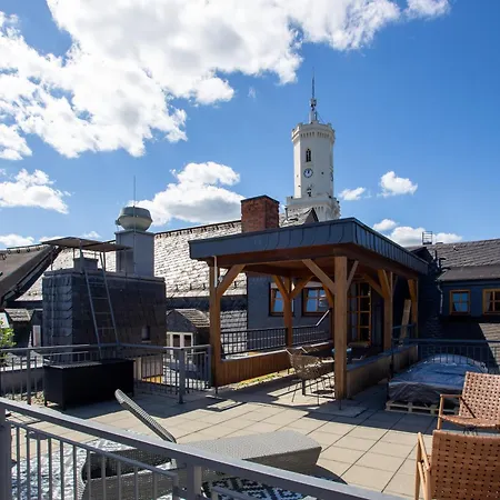 Neu - Dachsuite - Sauna - Terrasse - 4p - Frühstück Buchbar Apartment
